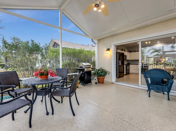 34 Pineapple Dr, Bluffton, SC 29909