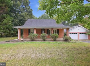 21 Snellings Ln, Fredericksburg, VA 22406