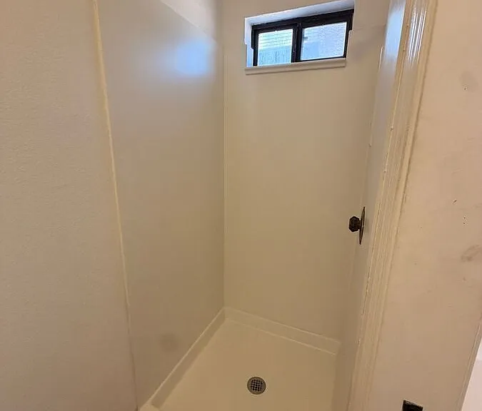 330 N Cottonwood Dr — Photo 18