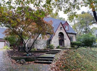 276 W Riverglen Dr, Worthington, OH 43085