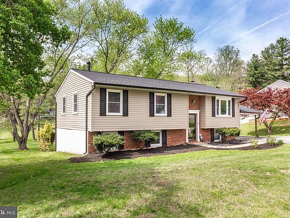 4th image of 2631 Coon Club Rd