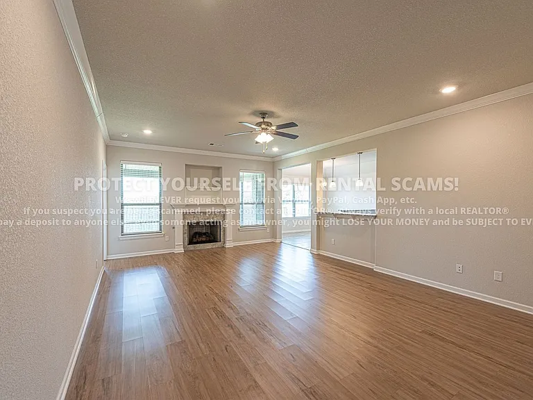 4523 W Havana Ave — Photo 2