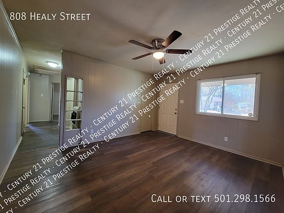 3rd image of 808 Healy St