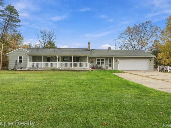 10344 N Webster Rd, Clio, MI 48420