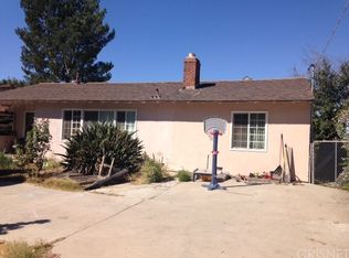 9029 Aqueduct Ave, North Hills, CA 91343