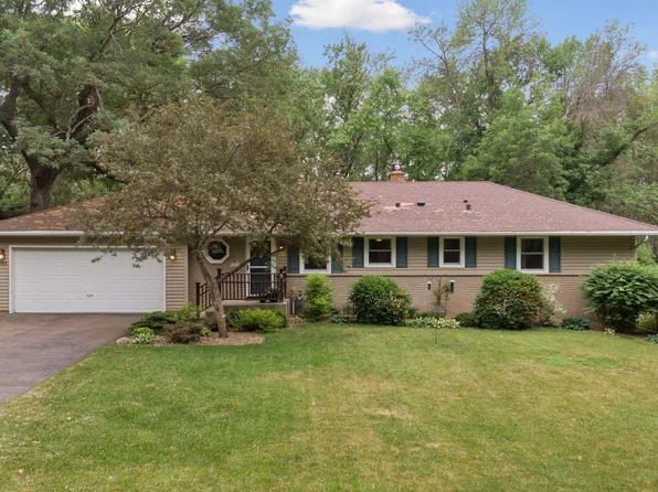 1748 Venus Ave, Arden Hills, MN 55112