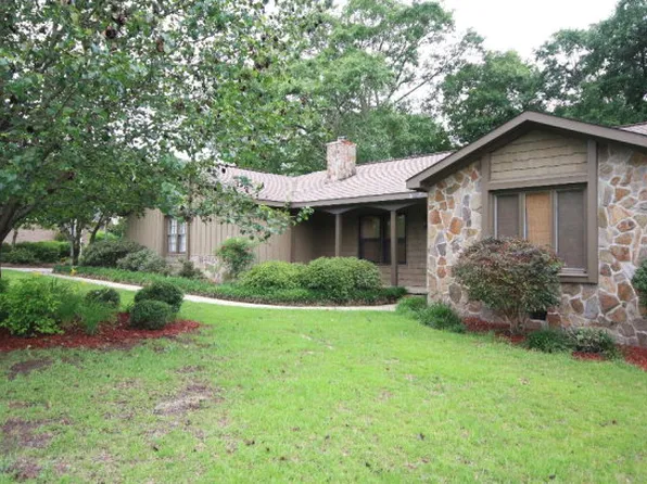 203 Garden Ct, Warner Robins, GA 31088