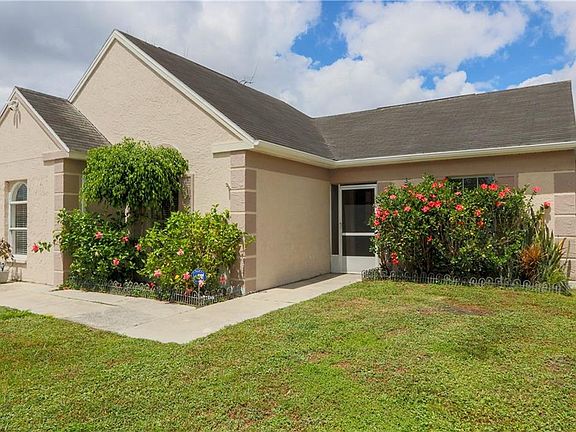 3rd image of 4325 Shadberry Dr