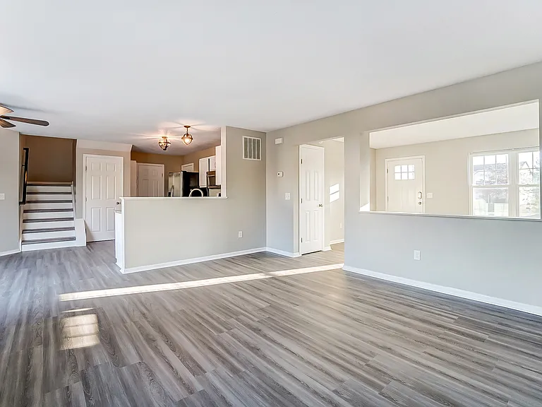 6721 Bedington Ln — Photo 31