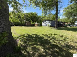 1581 Crestview Dr, Sedalia, MO 65301