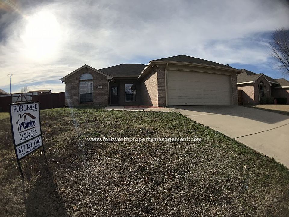 1st image of 548 Thistle Meade Cir