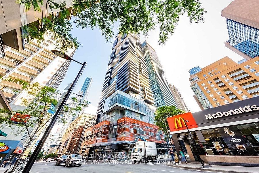 1st image of 7 Grenville St #3305