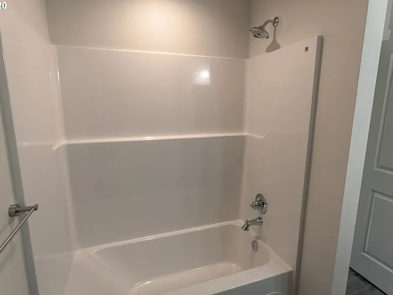 2614 Ross Ln — Photo 15