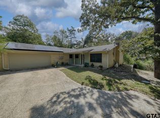 127 Birdie Ln, Lindale, TX 75771