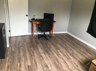 2232 S Jefferson Ave, Springfield, MO 65807