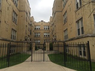 4838 W Belle Plaine Ave #1S, Chicago, IL 60641