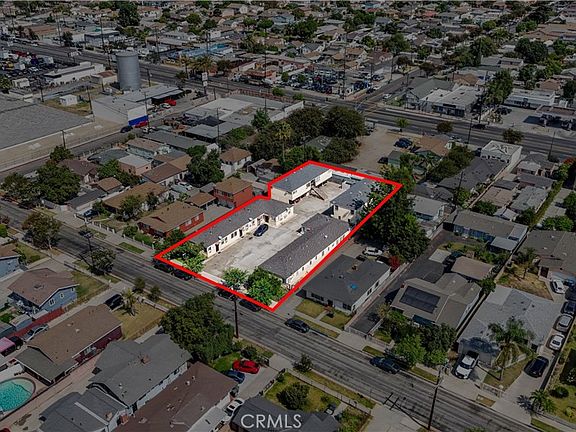 2nd image of 3823 Walnut St