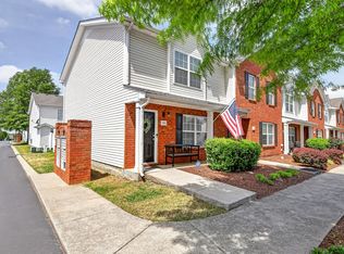 1011 Wolves Den Pl, Murfreesboro, TN 37128