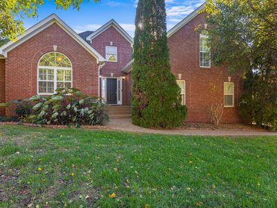 2115 Parliament Dr, Thompsons Station, TN, 37179