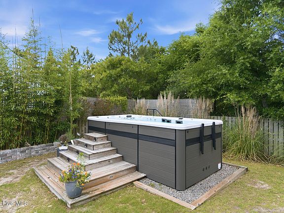 3rd image of 123 Bella Port Lane