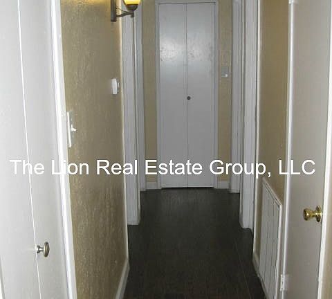 5th image of 2517 Peartree Ln