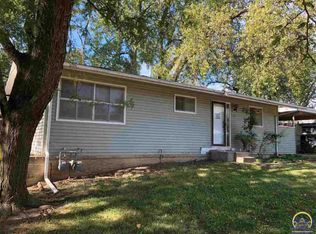 6941 SW Montara Pkwy, Topeka, KS 66619
