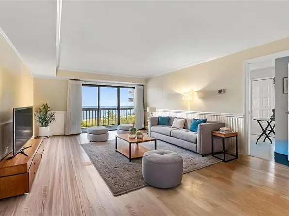 2830 Shore Dr APT 308, Virginia Beach, VA 23451