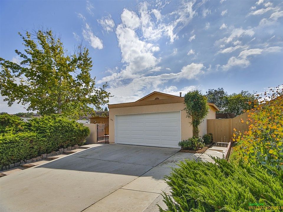 1st image of 1676 Petal Dr