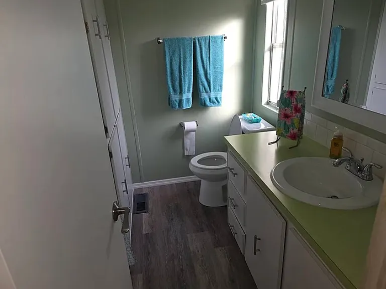 1510 Ariana St — Photo 8