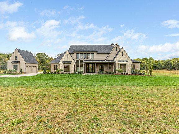 2nd image of 4745 Harpeth Peytonsville Rd