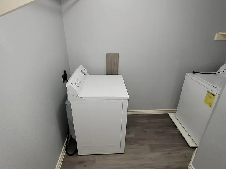 1101 Springcreek Dr — Photo 22