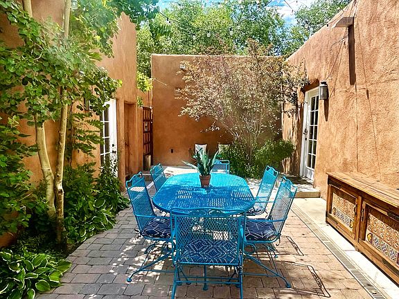 Main house front courtyard and dining area (grill to right not shown in picture)