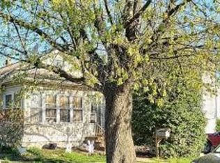 405 Robertson Ave, Morrisville, PA 19067