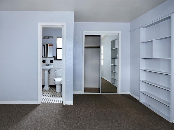 3rd image of 729 N Grandview Ave APT 1