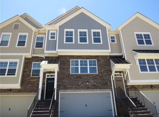 2719 Hedgeway Cir #61, Kennesaw, GA 30144