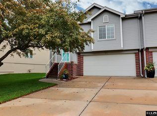 5113 N 145th St, Omaha, NE 68116