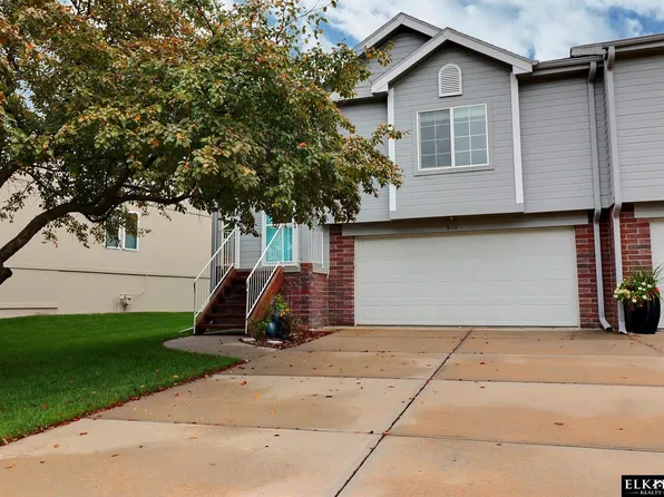 5113 N 145th St, Omaha, NE 68116