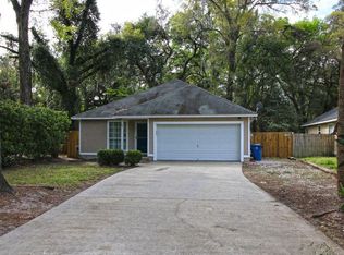 7210 Oakwood Dr, Jacksonville, FL 32211