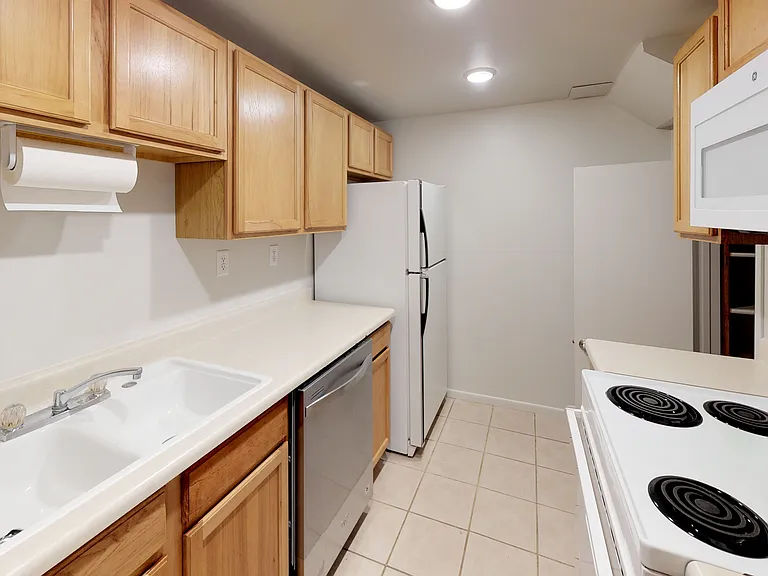 409 S 11th Ave #B — Photo 19