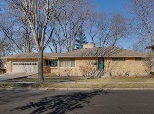 5420 James Ave S, Minneapolis, MN 55419