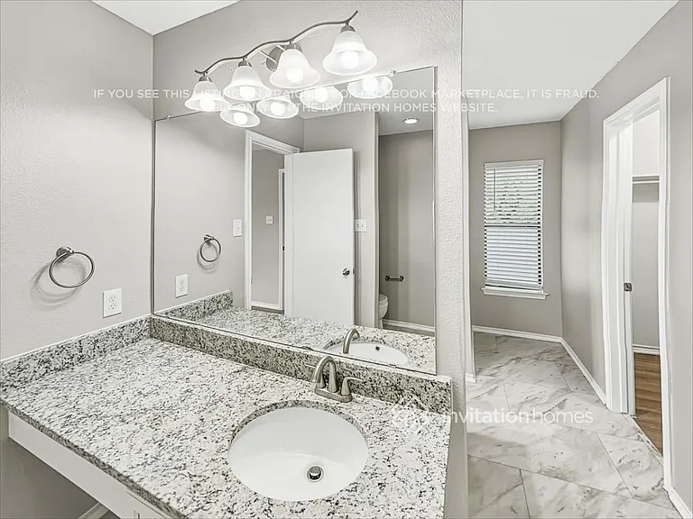 1405 Comfort St — Photo 16