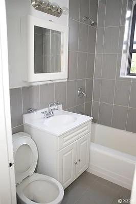 Rented by Oxford Property Group | media 17