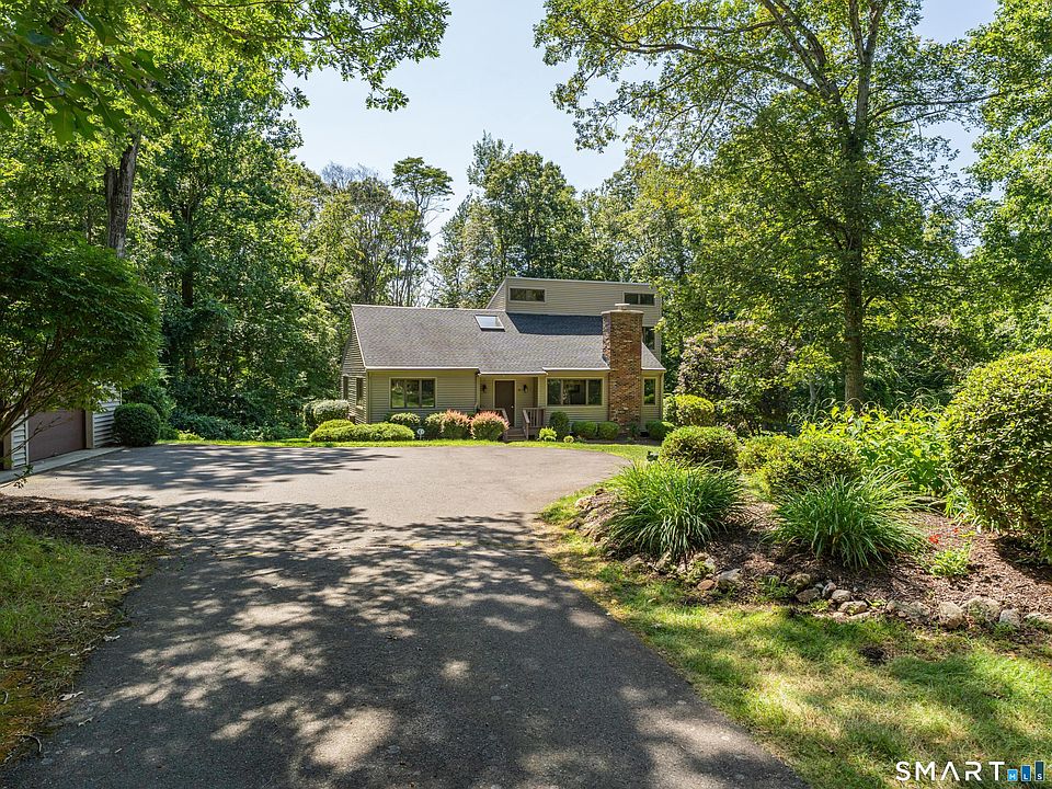 1st image of 70 Hoadley Creek Circle