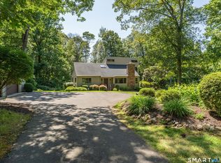 70 Hoadley Creek Circle, Guilford, CT 06437