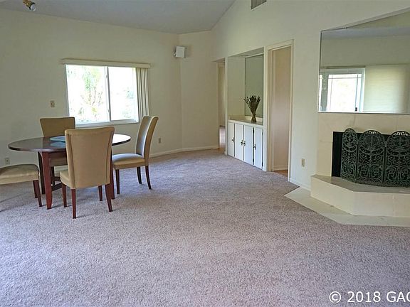 5th image of 3044 SW 70th Ln