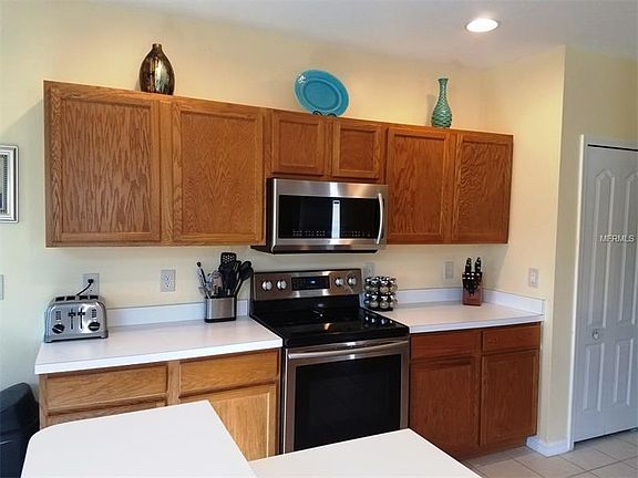 5th image of 31400 Triborough Dr