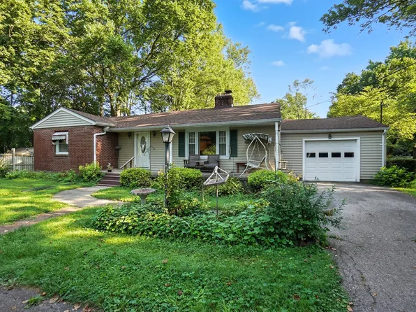 2064 Fairfield Pike, Springfield, OH 45502