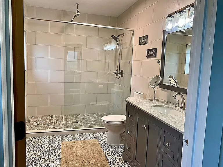 195 Emerald Dr #A — Photo 44