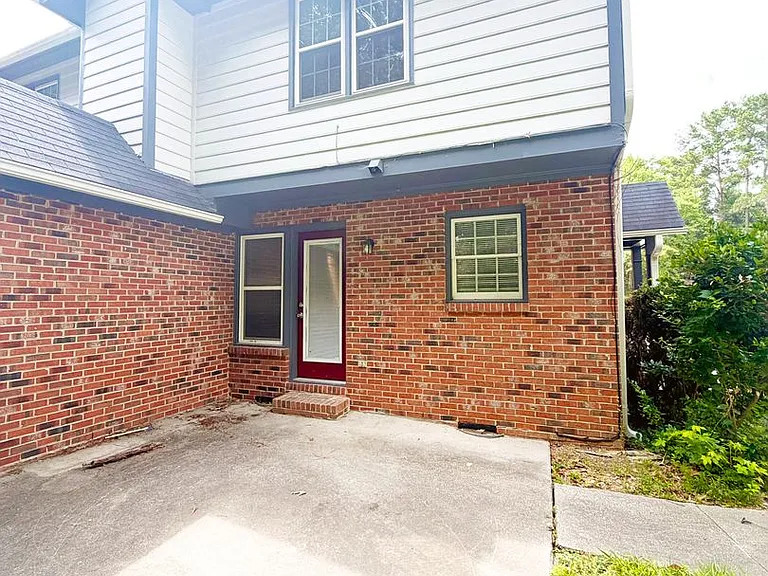433 Creekway Dr — Photo 15