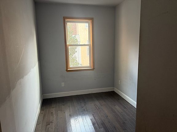 4th image of 1011 Brandywine St #1F